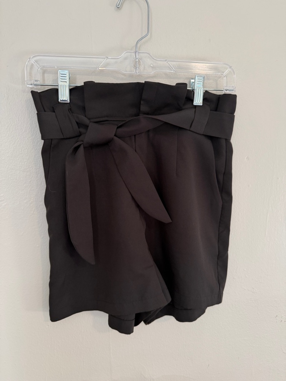 Lulu's Black High-Waist Paperbag Tie Shorts